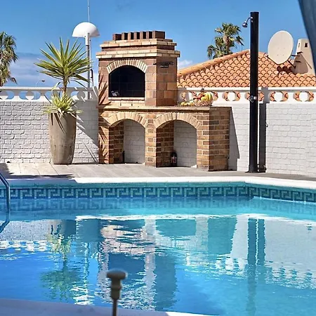 Villa Lovely 4-bed With Ocean Views In Sueno Azul Callao Salvaje